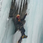 Cascade de glace à Crévoux - Les joies du brochage