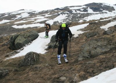 Raid ski Haute Maurienne - Un peu d'herbe pour la glisse