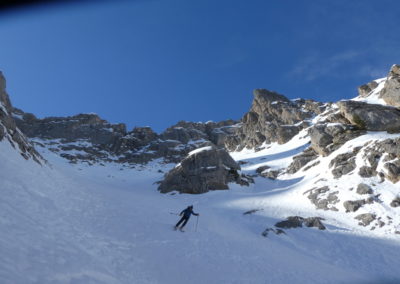 Aiguillas - Ski de rando - Dans le large couloir