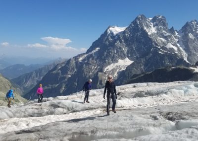 Initiation découverte alpinisme - Sur le glacier blanc, devant le Pelvoux