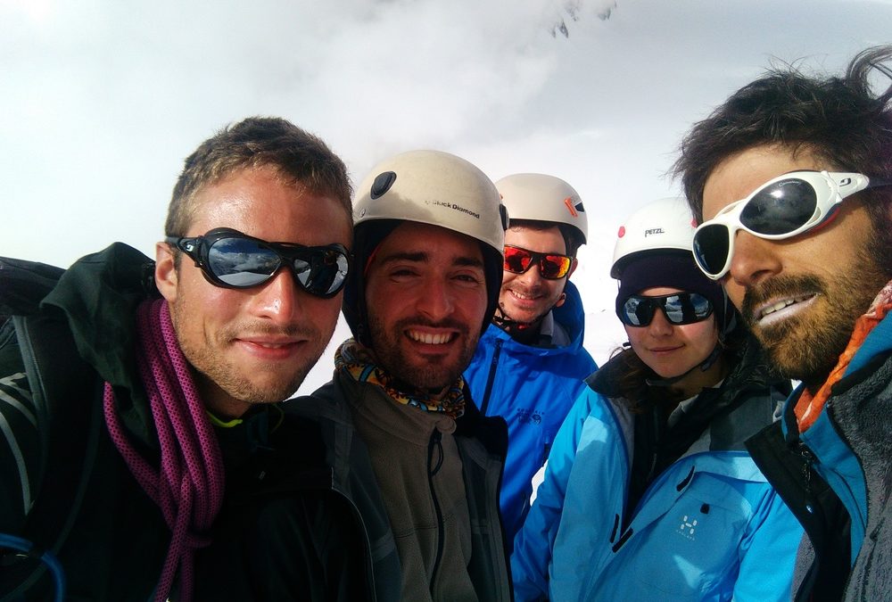 Stage initiation alpinisme - Selfie de groupe