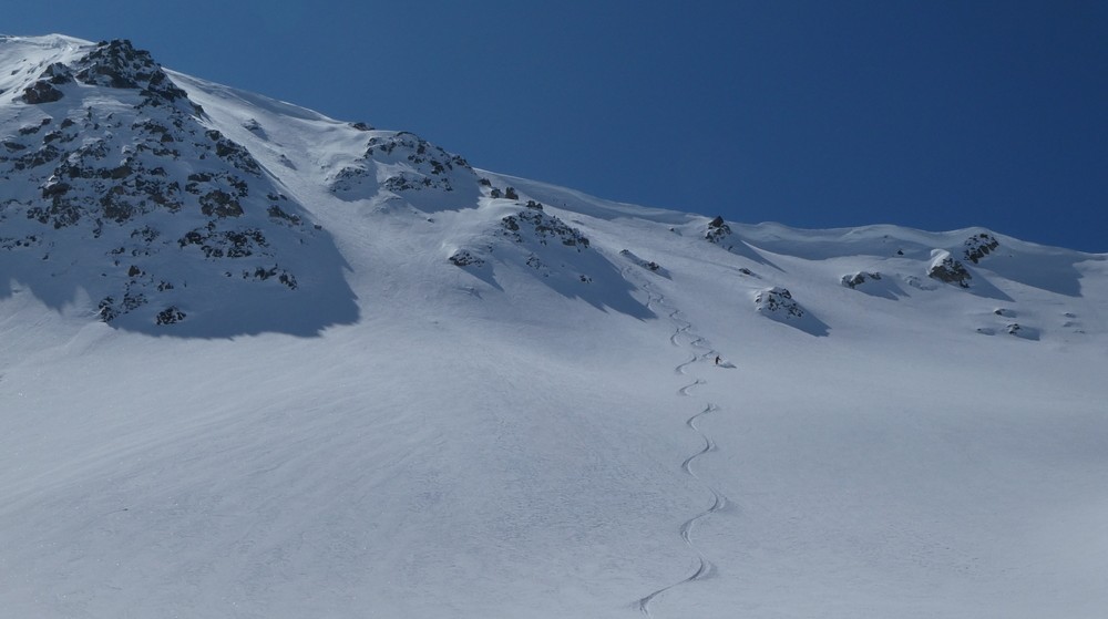 Ski rando terre rouge - Vers la Pissine - Et c'est parti!